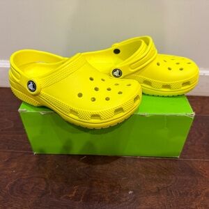 CROCS Yellow Kids Size 2